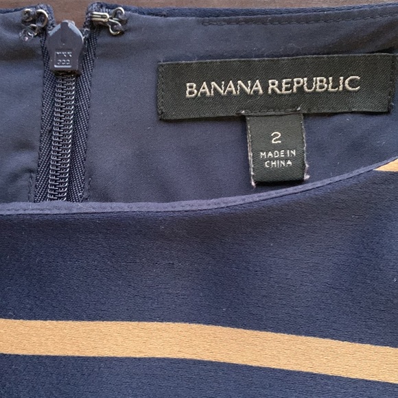 Banana Republic size 2 Navy & Gold Striped Shift Dress - Picture 6 of 6